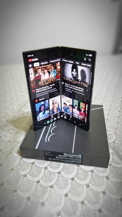 Samsung galaxy Z fold 7 12/256gb