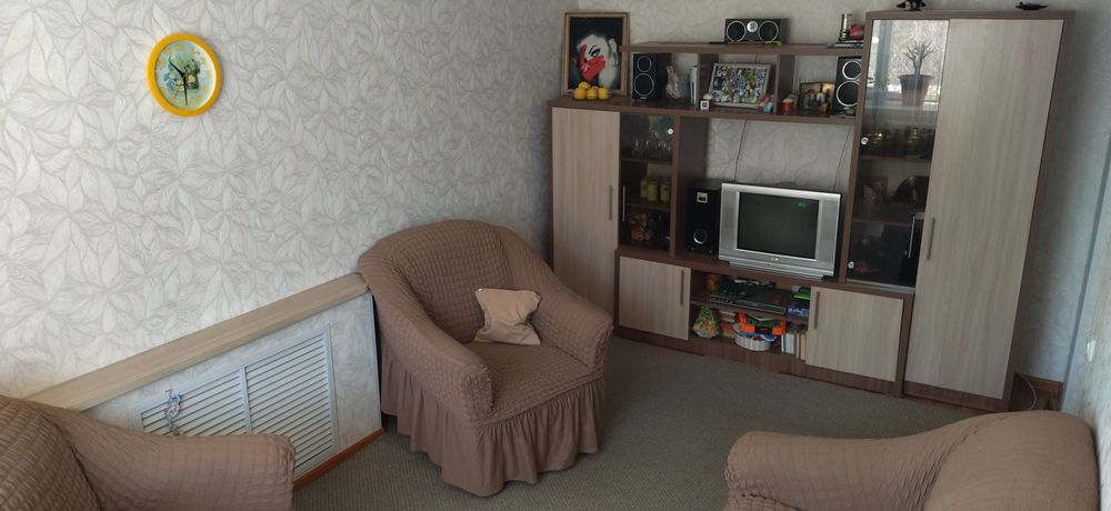 Продаётся дом в селе Тарханка.
