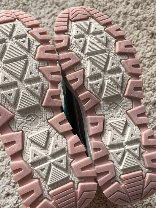 Cizme/ incaltaminte  iarna 32 zapada