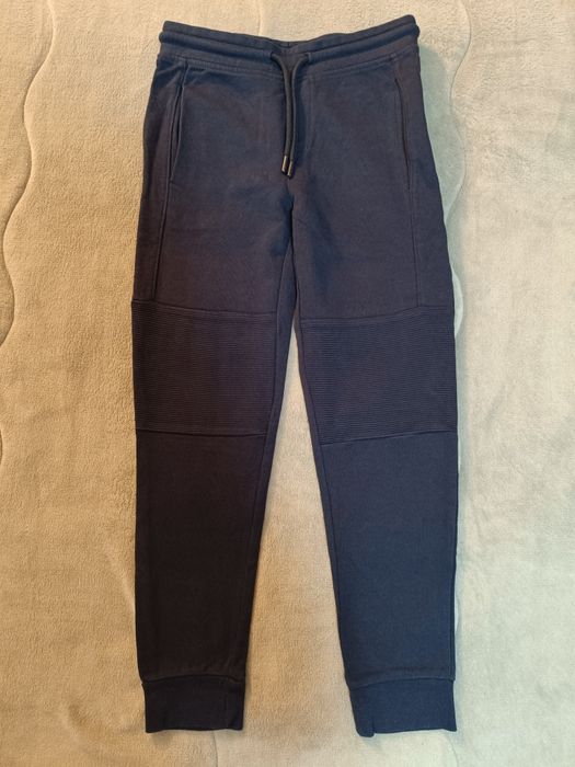 Дънки и спортни панталони Zara,Mango 134см