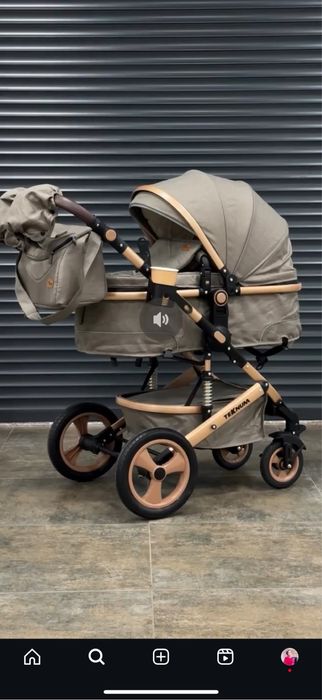 Коляска 3 в1 почти новая