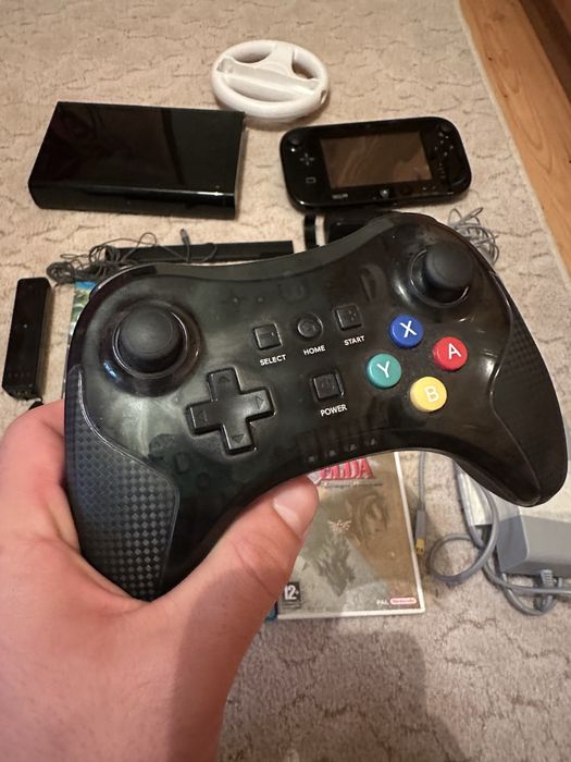 Set Consola Wii U + jocuri + acessorii ( Zelda, Mario, etc.)