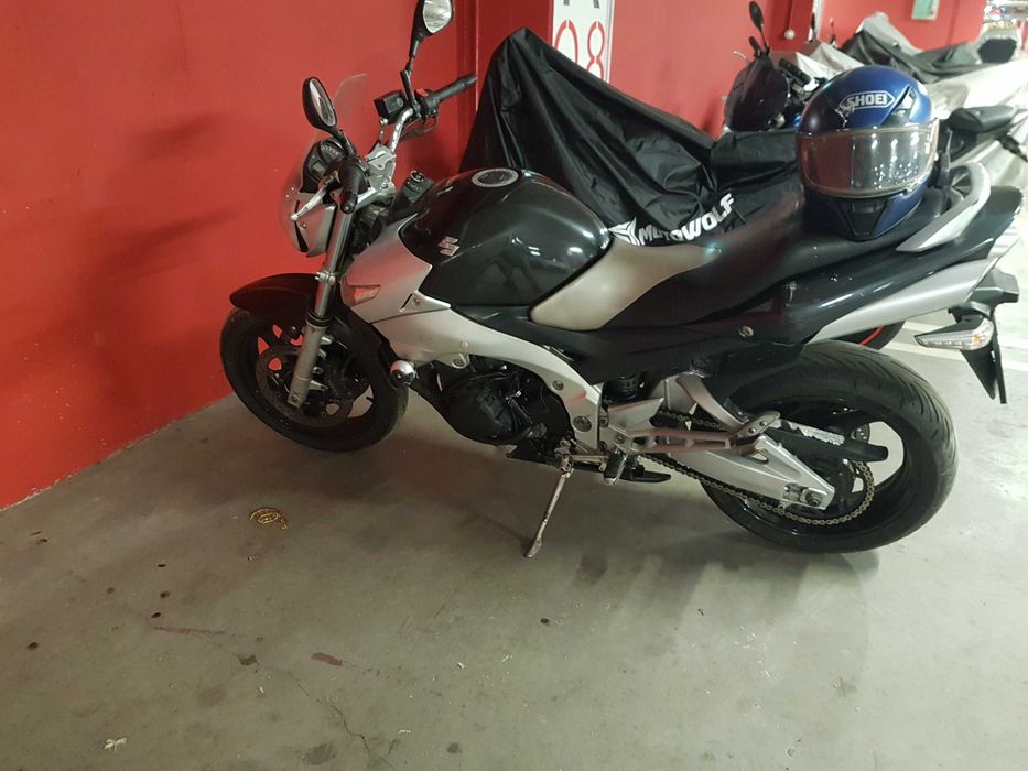 Suzuki gsr600  2007