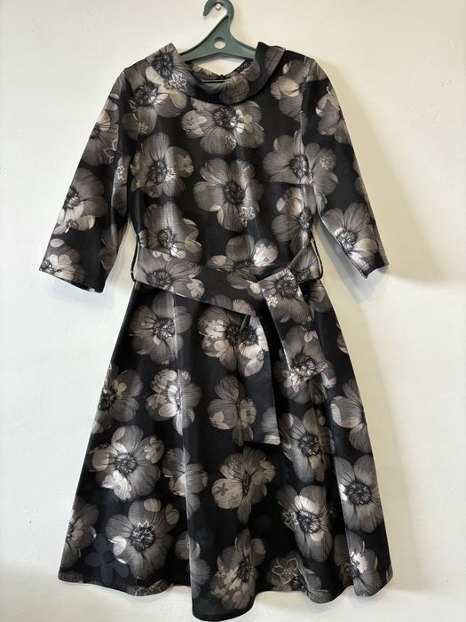 Платья для офиса