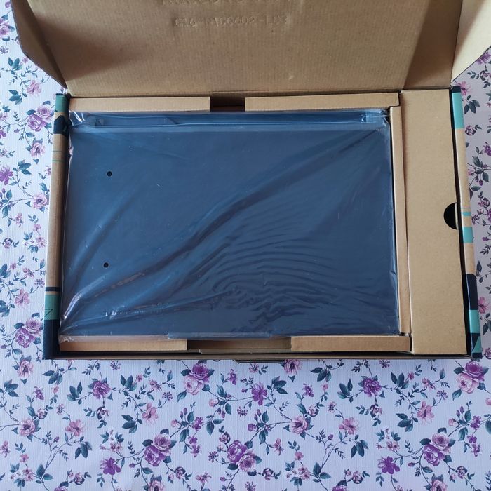 MSI Cyborg 15 (RTX 4050, 16GB, 144 Гц) новый