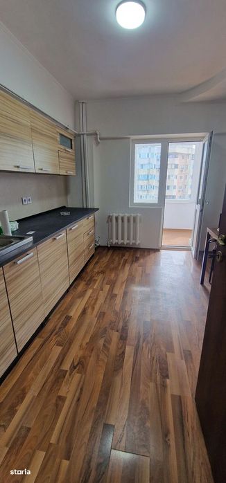 Doua camere comfort maxim, zona Trocadero.