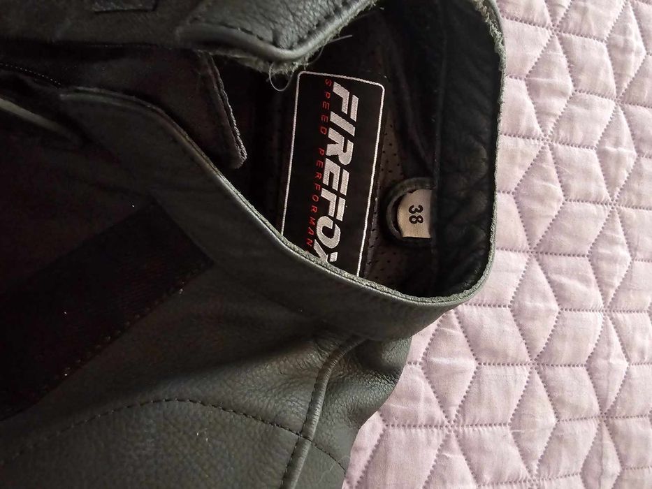 Женски мотоекип размер: яке 38, панталон 34