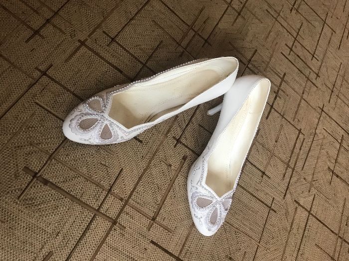 Продам туфли женские