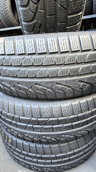 4 anvelope iarnă Pirelli 205/65/17* - transport gratuit