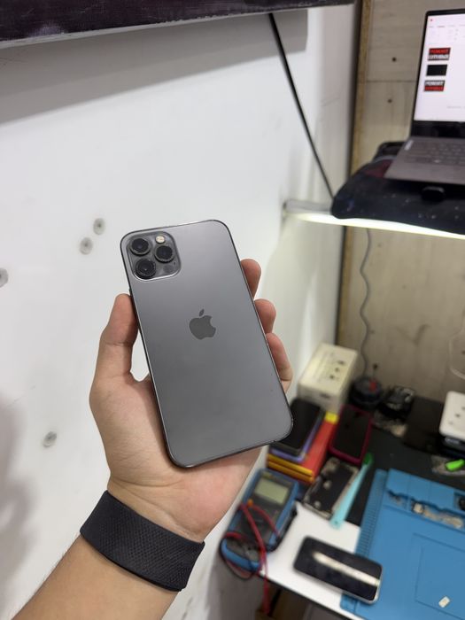 iPhone 12 Pro 256gb срочни сотилади