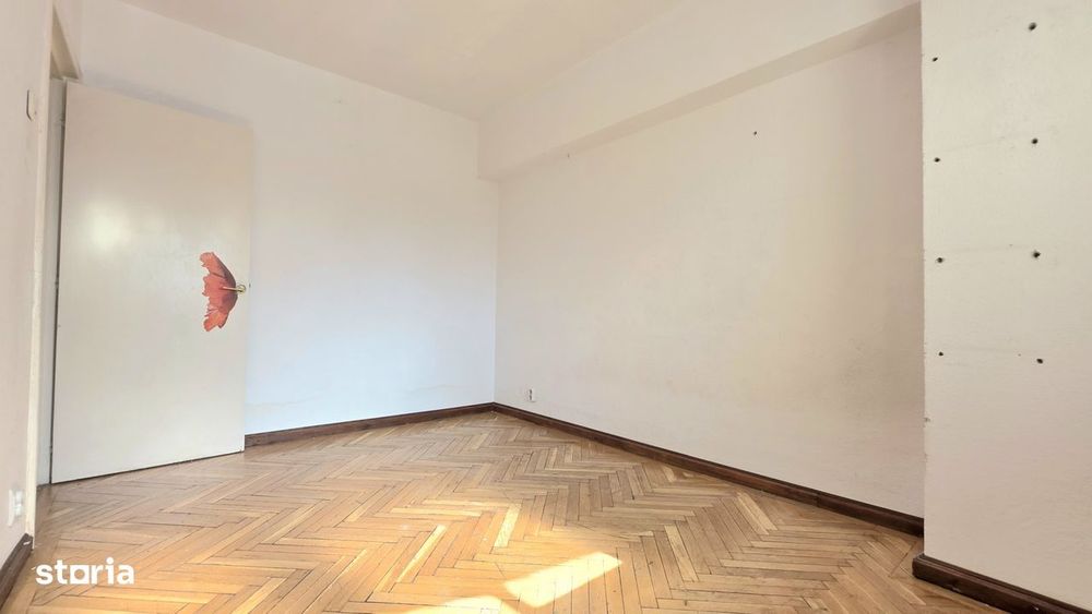 Unirii Metrou 1 - Fantani - 4 Camere, Decomandat, 98 mp