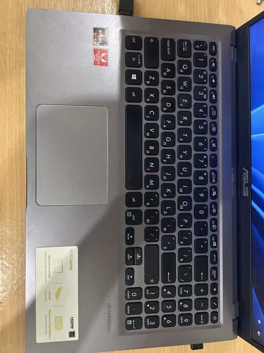 Asus vivobook 12GBRam
