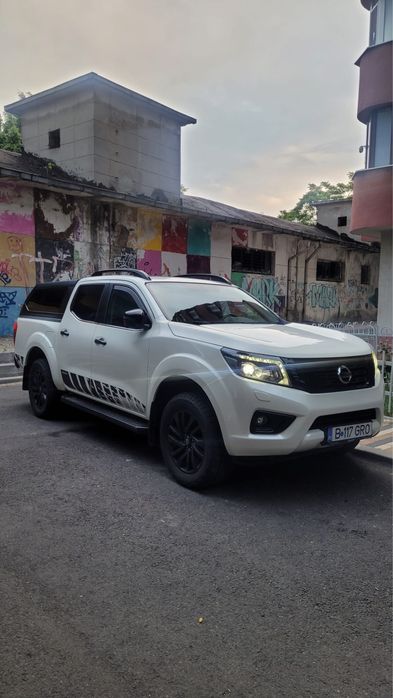 NISSAN Navara