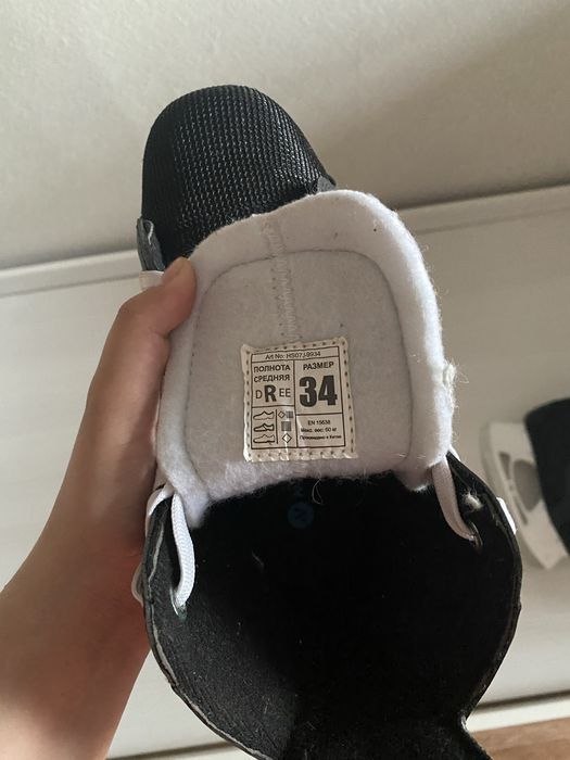 Продам коньки.