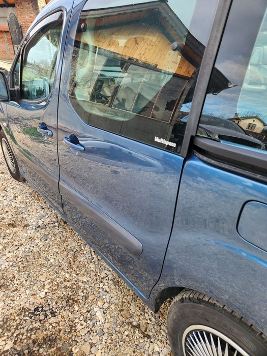 Ситроен берлинго 1.6 на части/citroen Burlington 1.6 na chasti