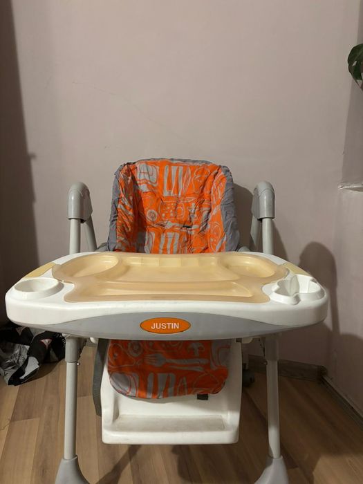 Детский столик для кормления