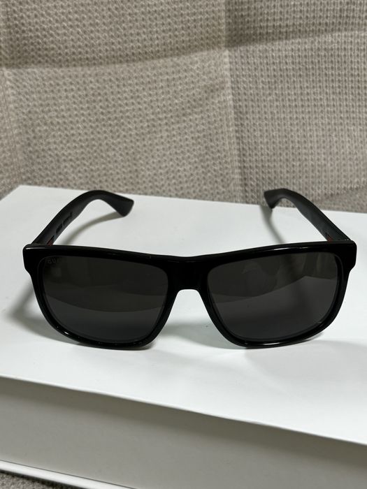 Оригинални слънчеви очила Gucci GG0010S 001 (58)