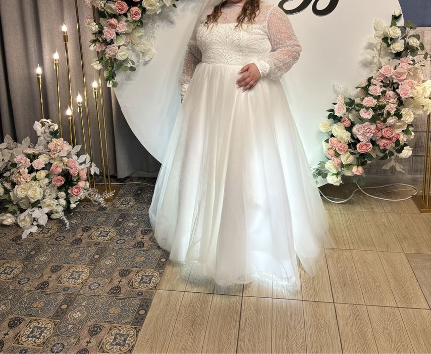 Свадебное платье