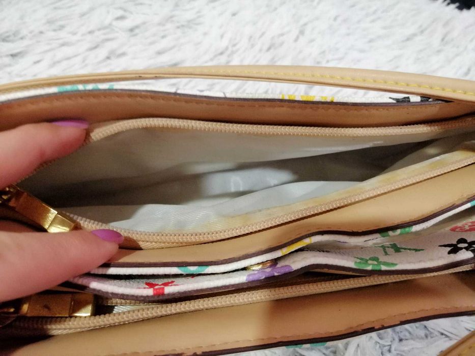 Дамска малка чанта