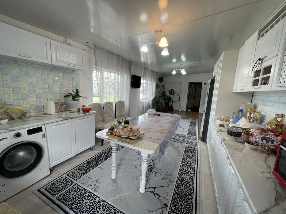 ПРОДАМ большой ДОМ