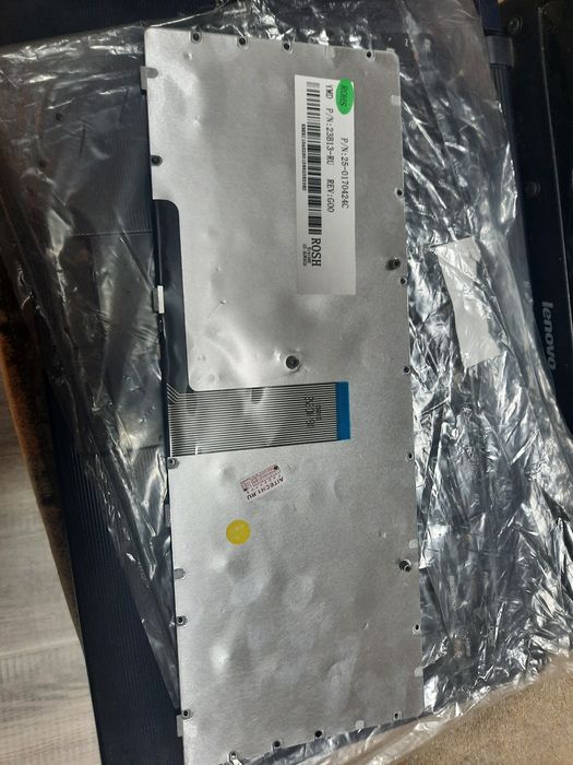 Клавиатура леново.