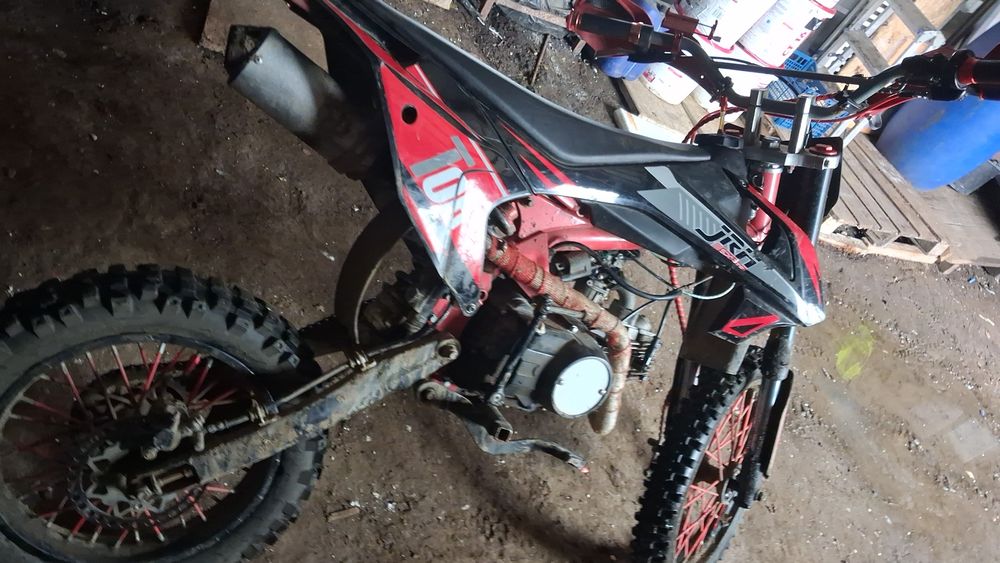 Vând cross 125cc jrh