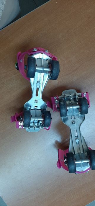 Role vara skates patine