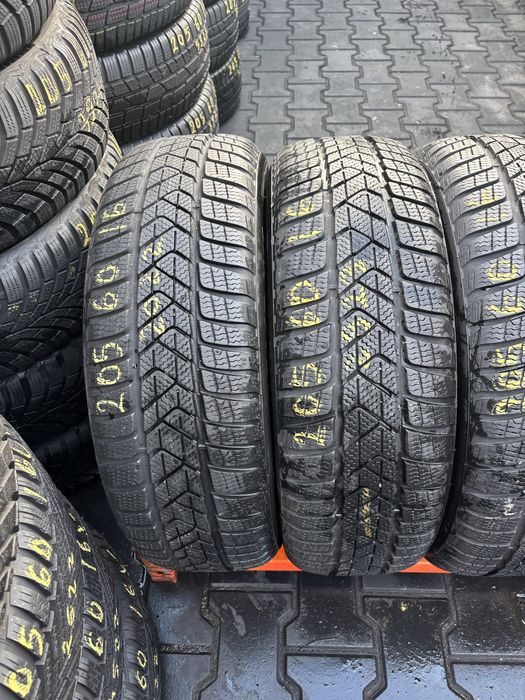 Anvelope Iarna 205/60/16 Pirelli SottoZero 3 205 60 16 R16