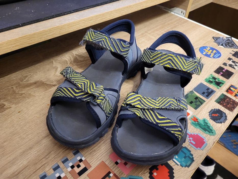 Sandale copii noi