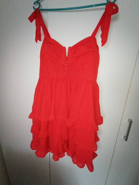 Rochie roșie de vara