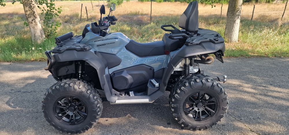 ATV CF moto X10.