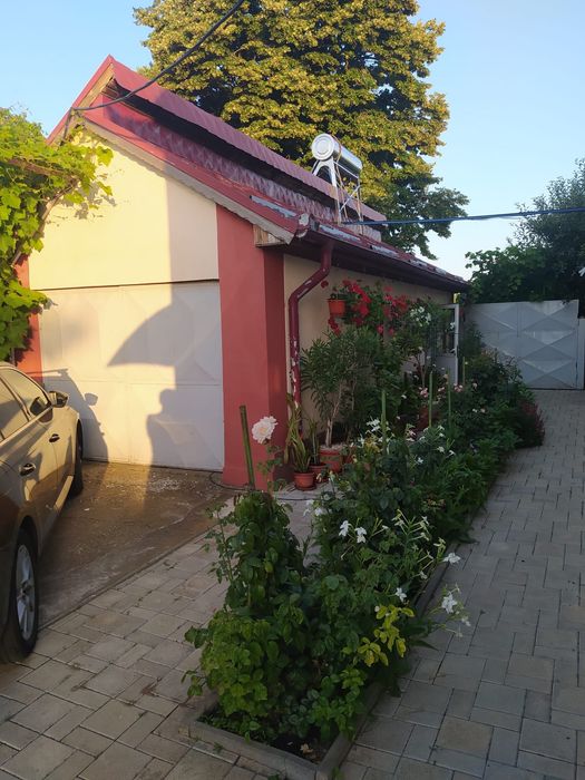 Casa de vanzare in Comuna Coteana