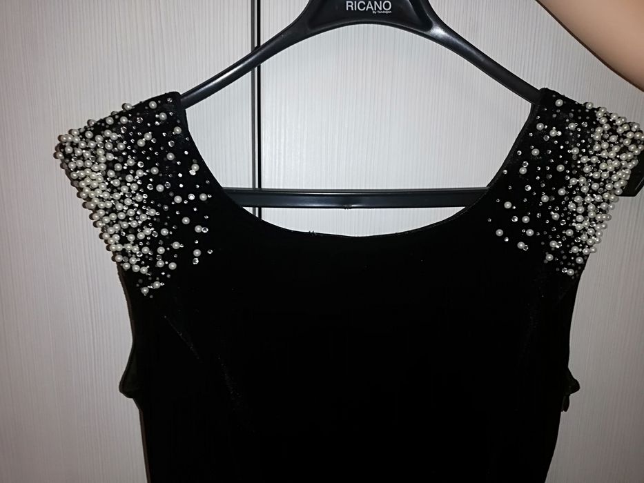 Rochie catifea superba 38