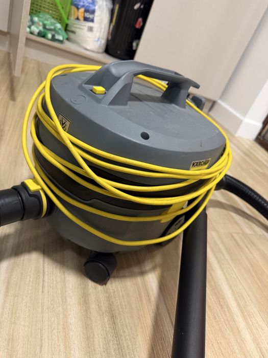 Продам профессиональный пылесос