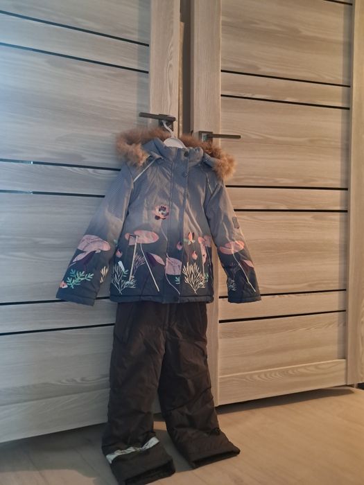 Продам детский зимний кастюм