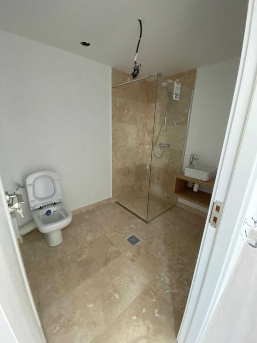 Vanzare/inchiriere imobil P+2 cu 10 apartamente 2 camere