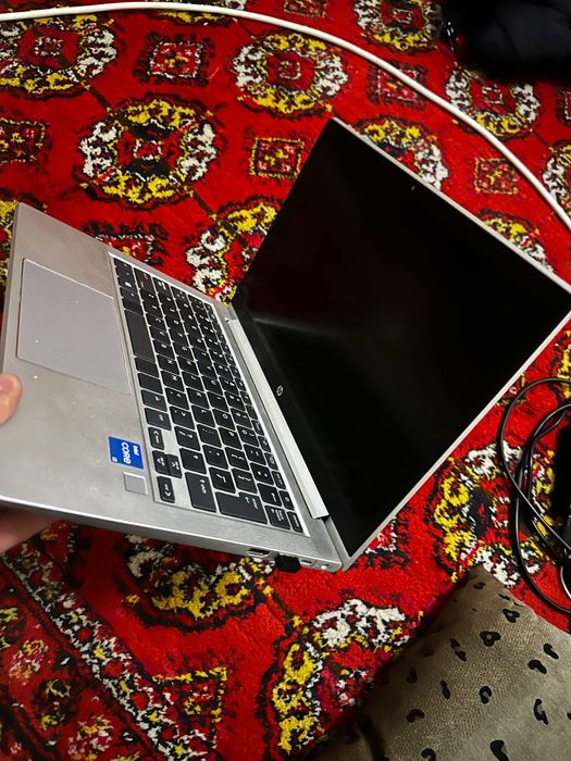 Notebooc HP Coray i3