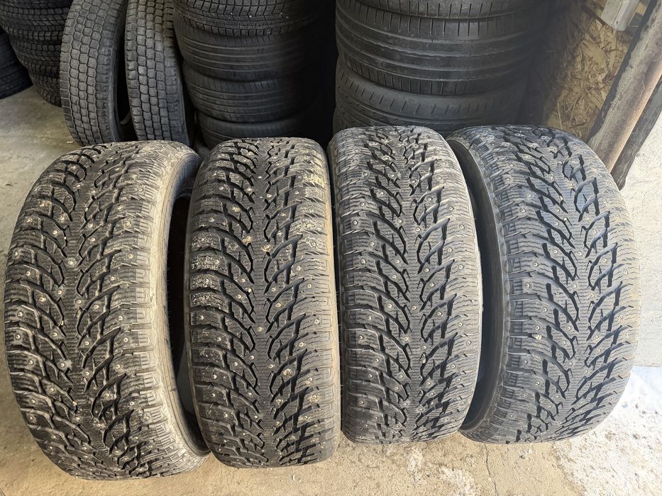 275/50/21 продам