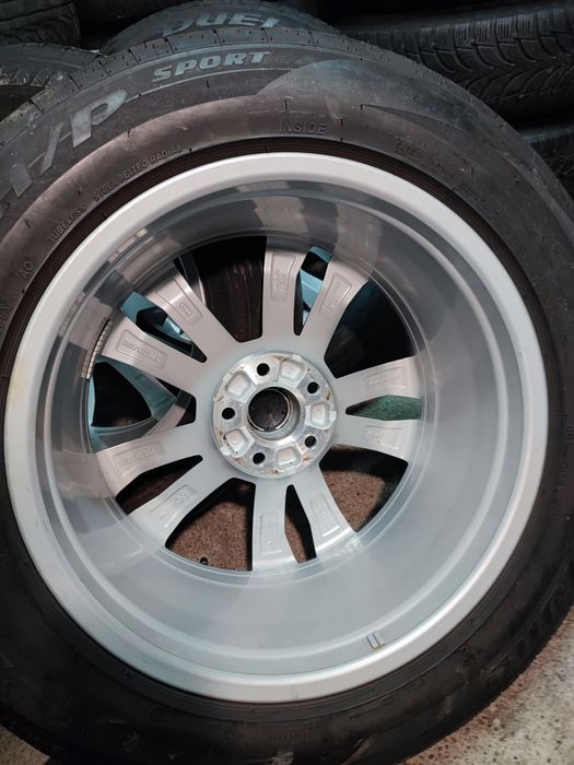 Jante originale Audi Q7 4M Q5 Touareg 255 55R19 111Y BRIGISTONE vara