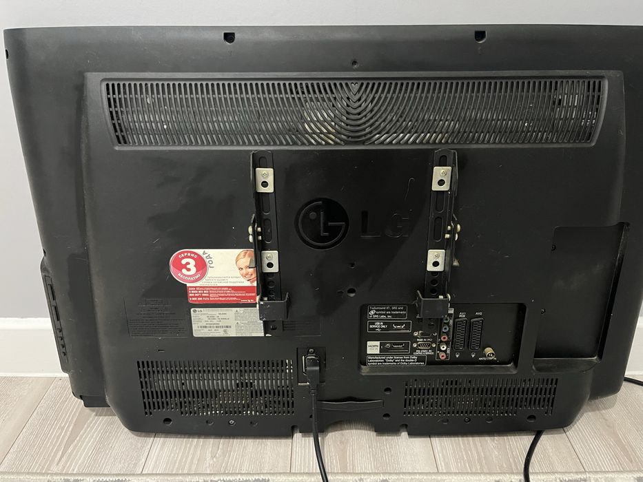 LG телевизор/Рабочий