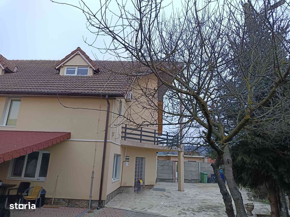 Cladiri autorizate ISU,18 camere,pretabil camin batrani/pensiun/cazare