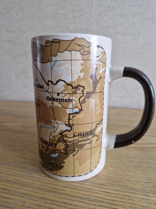 Кружки пивные керамика, стекло.