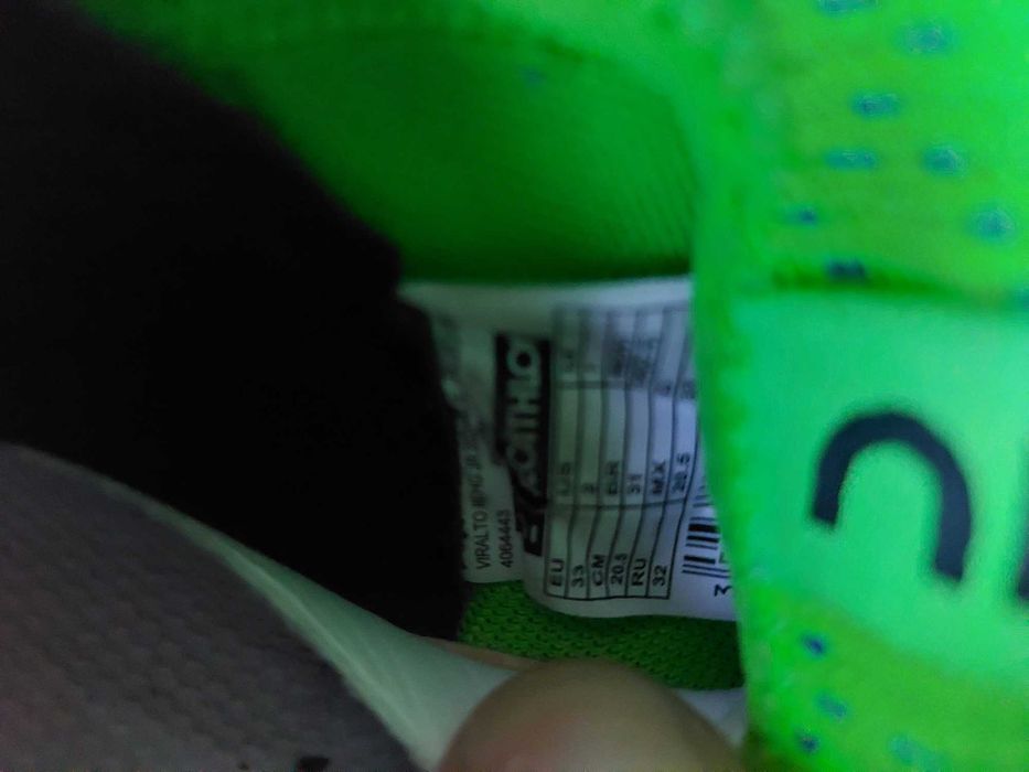 Футболни обувки,33-34 номер