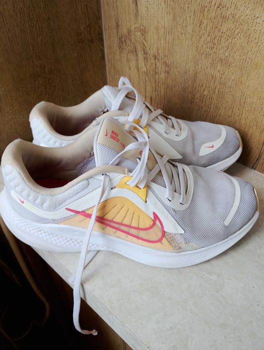 Найк за момиче 36 номер