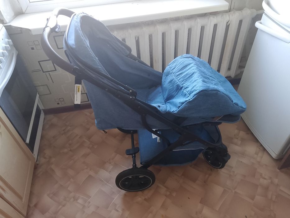 Детская коляска.