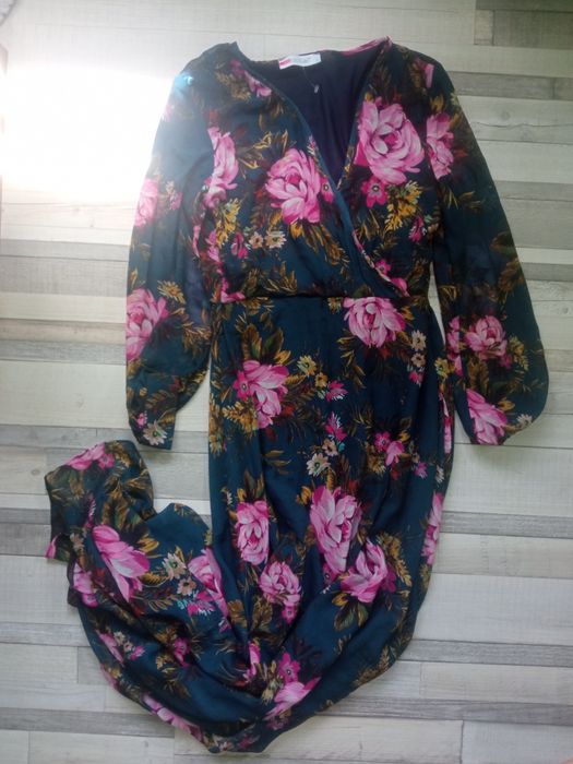 Дълга рокля на цветя