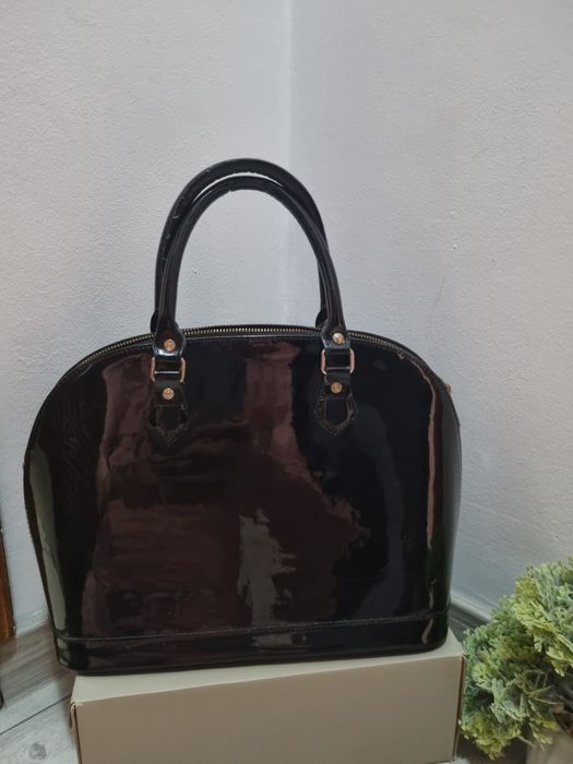 Geanta de mana  neagra