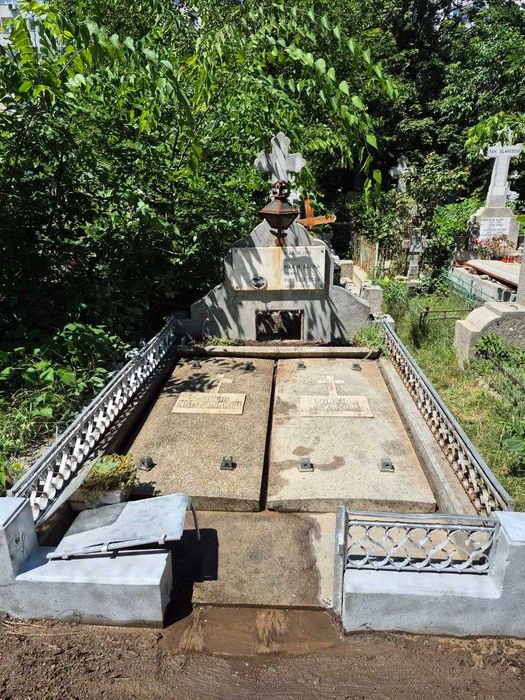 Loc de veci Cimitirul Izvorul Nou