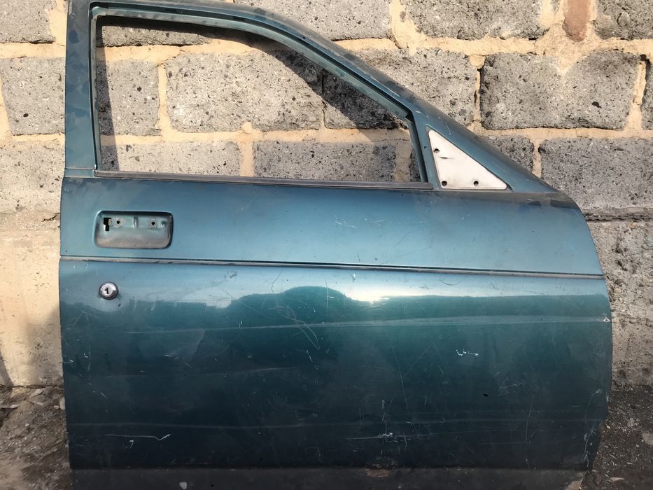 Продам дверь на ваз 2110