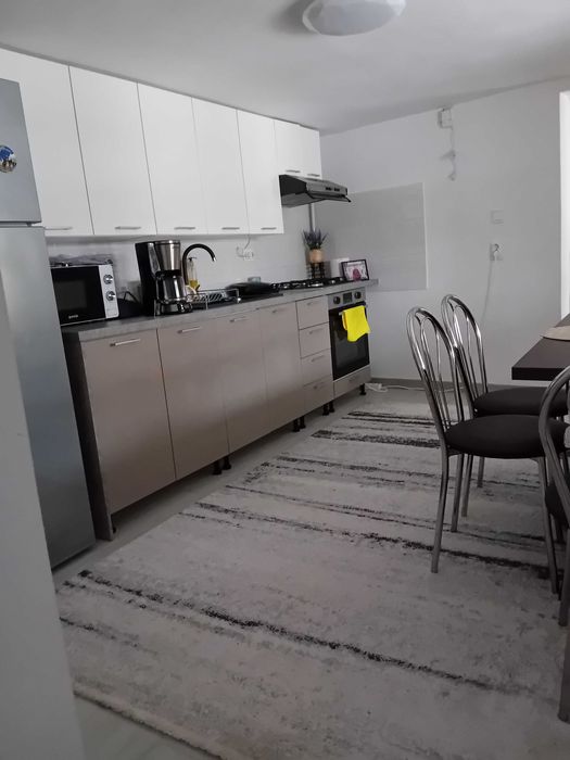 Vand casa in Vețel !